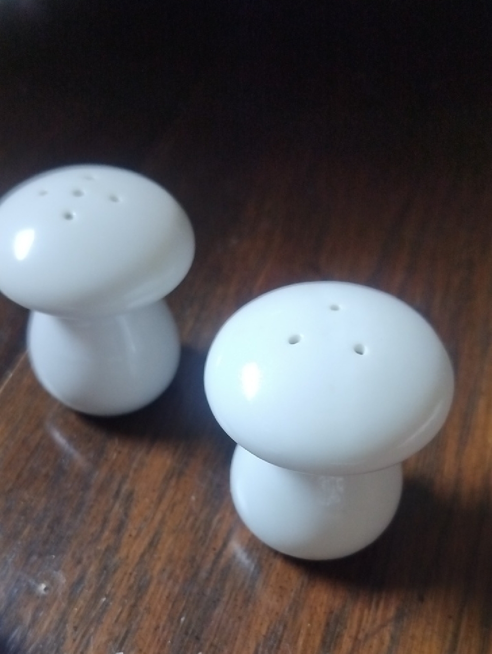 Vintage White Mushroom-Shaped Salt and Pepper Shakers - Cottagecore Home Accents